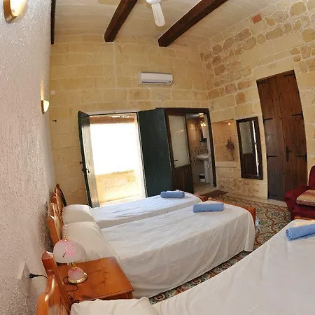 Mikiel U Rosa Farmhouse With Large Private Pool