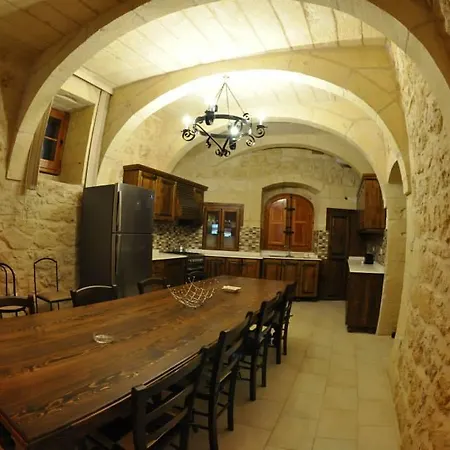Mikiel U Rosa Farmhouse With Large Private Pool Dom wakacyjny Zebbug (Gozo)