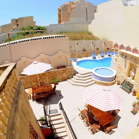 Mikiel U Rosa Farmhouse With Large Private Pool Dom wakacyjny *